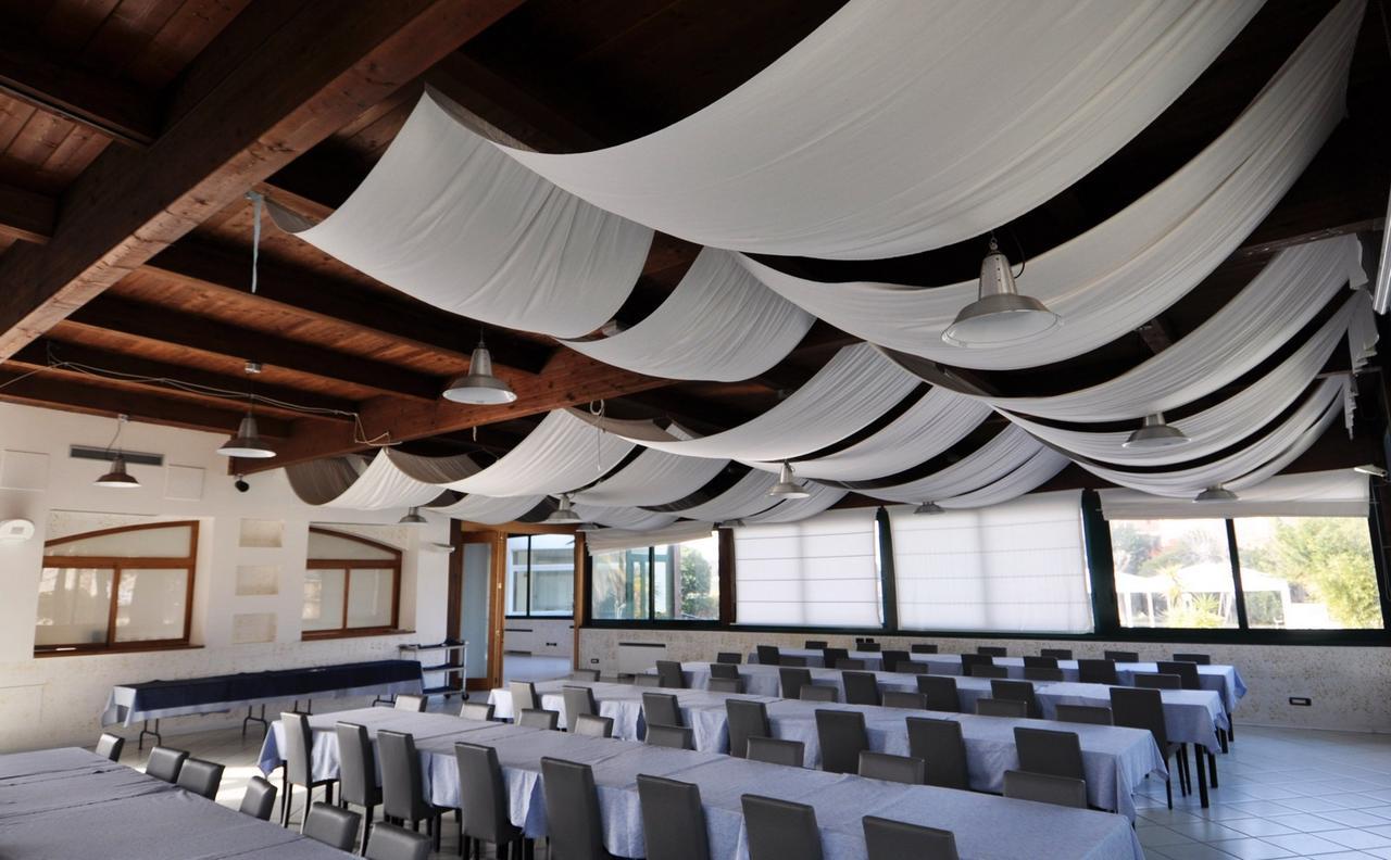 Eden Park Hotel Marina di Montemarciano Bagian luar foto